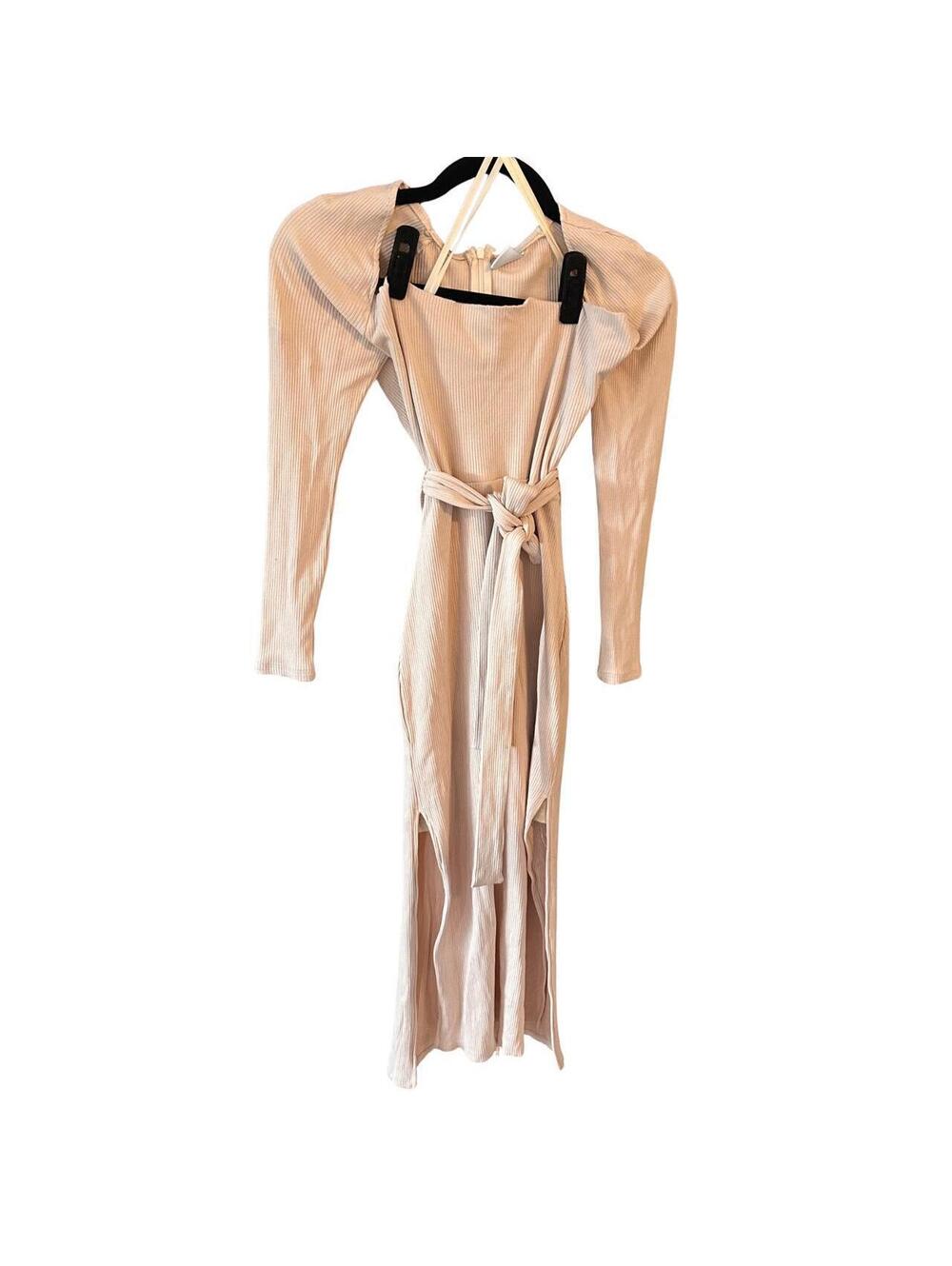 Selfie Leslie Dress